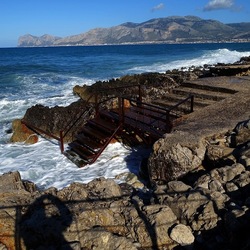 COSTA SICILIANA. Fotografie di Giulio Azzarello &copy;2022.