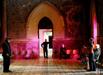 Mimmo Cuticchio in un suo spettacolo. Fotografie di Giulio Azzarello &copy;2017.