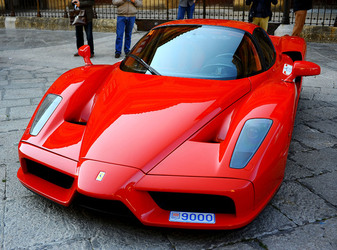 FERRARI in mostra. Fotografie di Giulio Azzarello ©2016.