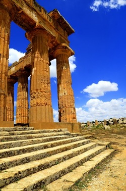 SELINUNTE sito archeologico. Fotografie di Giulio Azzarello ©2018. SELINUNTE sito archeologico. Fotografie di Giulio Azzarello ©2018.