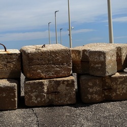 BALATONI. Fotografie di Giulio Azzarello &copy;2022.