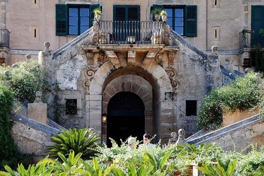 LE VILLE di Bagheria in Sicilia. Fotografie di Giulio Azzarello &copy;2014.