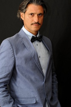 ROBERTO BONURA attore italiano siciliano. Fotografie di Giulio Azzarello ©2018. ROBERTO BONURA attore italiano siciliano. Fotografie di Giulio Azzarello ©2018.