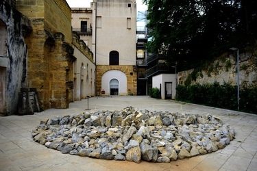 RICHARD LONG fotografie di Giulio Azzarello &copy;2019.