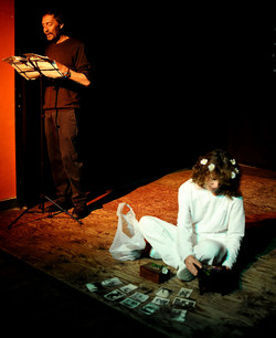 CLOCHARD uno spettacolo di e con Ludovico Caldarera. Fotografie di Giulio Azzarello &copy;2017.