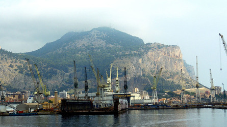 IL GOLFO E IL PORTO DI PALERMO. Fotografie di Giulio Azzarello &copy;2015 2016.