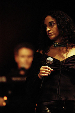 NOA artista musicista israeliana. Fotografie di Giulio Azzarello &copy;2014.