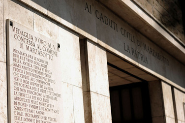 IL SACRARIO DI MARZABOTTO panoramiche e particolari. Fotografie di Giulio Azzarello &copy;2014.