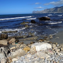 COSTA SICILIANA. Fotografie di Giulio Azzarello &copy;2022.