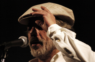 COPPOLE fotografie di Giulio Azzarello &copy;2014.