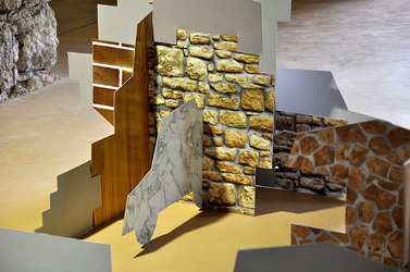 ANNE CLEMENCE de GROLEE e una sua installazione. Fotografie di Giulio Azzarello &copy;2014.