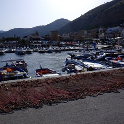 MONDELLO. Fotografie di Giulio Azzarello &copy;2022.