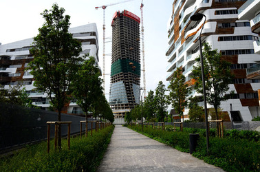 MILANO grattacieli e quartiere CITY LIFE. Fotografie di Giulio Azzarello &copy;2016.