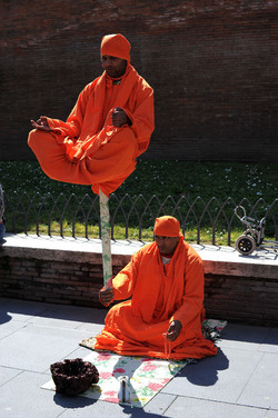 ROMA. Fotografie di Giulio Azzarello ©2014. ROMA. Fotografie di Giulio Azzarello ©2014.