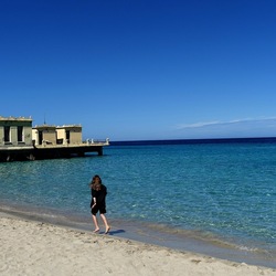 MONDELLO. Fotografie di Giulio Azzarello ©2024.