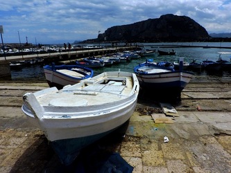 MONDELLO fotografie di Giulio Azzarello &copy;2020.