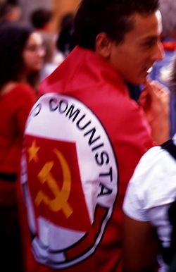 MANIFESTAZIONE fotografie di Giulio Azzarello ©2001 2022. MANIFESTAZIONE fotografie di Giulio Azzarello ©2001 2022.