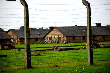 AUSCHIWITZ BIRKENAU il luogo della storia il campo. Fotografie di Giulio Azzarello &copy;2016.