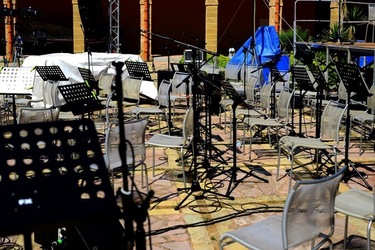 BACKSTAGE fotografie di Giulio Azzarello ©2020.