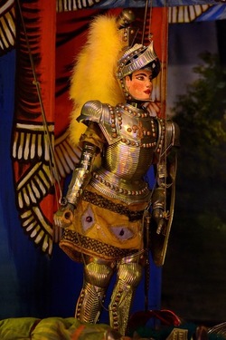 OPERA dei PUPI di Mimmo e Giacomo Cuticchio. Fotografia di Giulio Azzarello ©2020. OPERA dei PUPI di Mimmo e Giacomo Cuticchio. Fotografia di Giulio Azzarello ©2020.