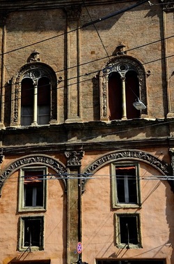 BOLOGNA centro storico. Fotografie di Giulio Azzarello &copy;2018.
