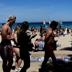 MONDELLO. Fotografie di Giulio Azzarello &copy;2024.