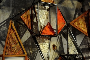 STRUTTURA TRIANGOLARE. Fotografie di Giulio Azzarello &copy;2018.