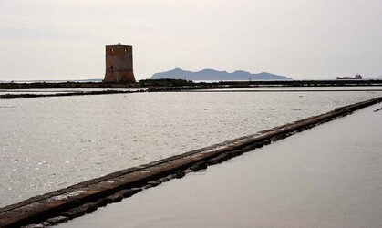 LE SALINE di Trapani in Sicilia. Fotografie di Giulio Azzarello ©2014. LE SALINE di Trapani in Sicilia. Fotografie di Giulio Azzarello ©2014.