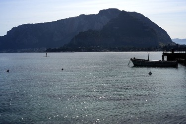 FEBBRAIO Fotografie di Giulio Azzarello &copy;2022.