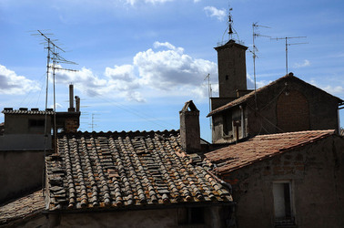 VITERBO e il suo centro storico. Fotografie di Giulio Azzarello &copy;2014.