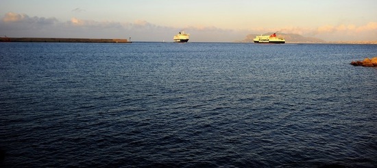 LA CALA di PALERMO fotografie di Giulio Azzarello ©2018. LA CALA di PALERMO fotografie di Giulio Azzarello ©2018.