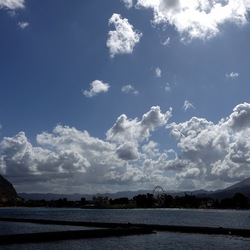 MONDELLO. Fotografe di Giulio Azzarello &copy;2023.