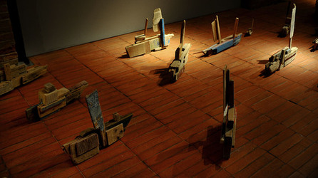 Installazione di Anne Clemence DeGrollee alla GAM di Palermo. Fotografie di Giulio Azzarello &copy;2017.