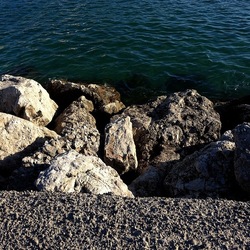 COSTA SICILIANA. Fotografie di Giulio Azzarello &copy;2022.