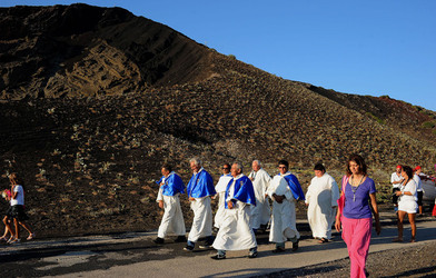PROCESSIONE RELIGIOSA DEL MARE a Linosa. Fotografie di Giulio Azzarello ©2014. PROCESSIONE RELIGIOSA DEL MARE a Linosa. Fotografie di Giulio Azzarello ©2014.