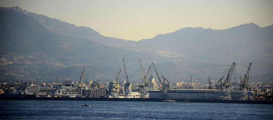 IL GOLFO E IL PORTO DI PALERMO. Fotografie di Giulio Azzarello &copy;2015 2016.