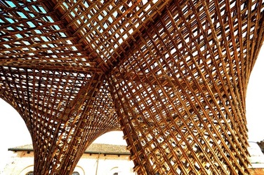 STRUTTURA di LEGNO BIENNALE di ARCHITETTURA di VENEZIA. Foto di G.Azzarello ©2018. STRUTTURA di LEGNO BIENNALE di ARCHITETTURA di VENEZIA. Foto di G.Azzarello ©2018.