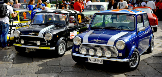 RADUNO di auto classiche MiniCooper. Fotografie di Giulio Azzarello &copy;2016.