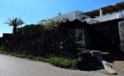 ISOLA di STROMBOLI fotografie di Giulio Azzarello &copy;2020.