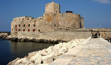LA COLOMBAIA di Trapani riapertura curata dal FAI. Fotografie di Giulio Azzarello &copy;2014.