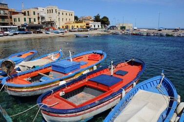 MONDELLO in Sicilia a Palermo. Fotografie di Giulio Azzarello ©2014.