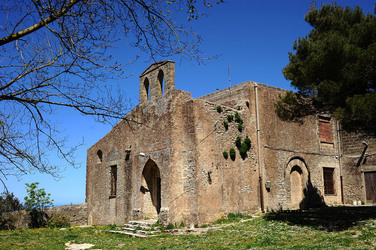 ERICE e il suo QUARTIERE SPAGNOLO.Fotografie di Giulio Azzarello &copy;2014.