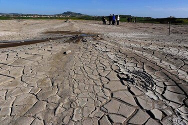LE MACALUBE di Sicilia. Fotografie di Giulio Azzarello ©2014. LE MACALUBE di Sicilia. Fotografie di Giulio Azzarello ©2014.