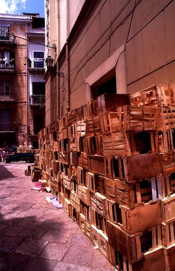 VUCCIRIA anni 90. Fotografie di Giulio Azzarello &copy;2022.