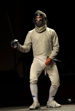 ESERCIZIO DI SCHERMA fotografie di Giulio Azzarello &copy;2014.