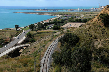 PORTO EMPEDOCLE in Sicilia. Fotografie di Giulio Azzarello &copy;2014.