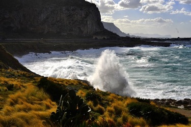 COSTA SICILIANA fotografie di Giulio Azzarello &copy;2020.