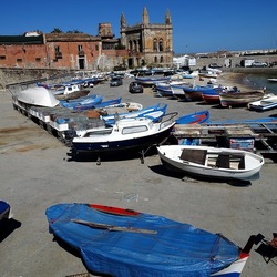 BARCHE. Fotografie di Giulio Azzarello &copy;2022.