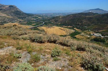 SEGESTA in Sicilia sito archeologico. Fotografie di Giulio Azzarello ©2014.