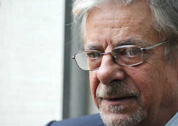 GIANCARLO GIANNINI ritratti. Fotografie di Giulio Azzarello ©2014. GIANCARLO GIANNINI ritratti. Fotografie di Giulio Azzarello ©2014.